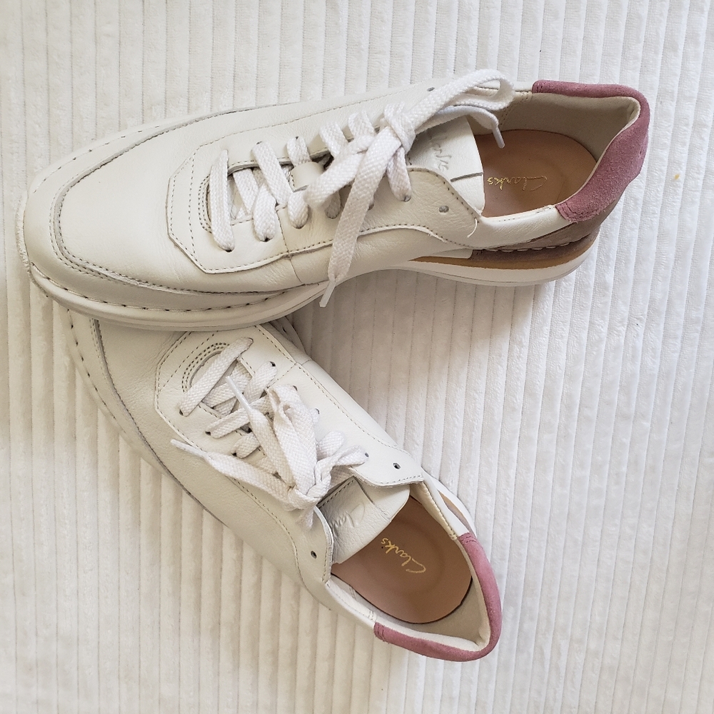 Clarks Women's White & Pink Sneakers 10